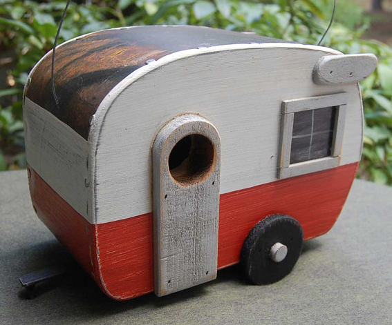 Birdhouse trailers = Home tweet home!