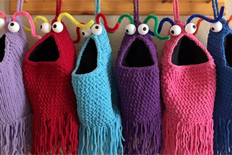 Yip Yips stockings! Uh-huh. Uh-huh. Uh-huh. Yip yip yip.